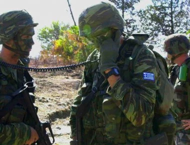 ΚΑΠΑ Research: Οι Ενοπλες Δυνάμεις στην κορυφή της εμπιστοσύνης των πολιτών που συμμετείχαν στο συλλαλητήριο!